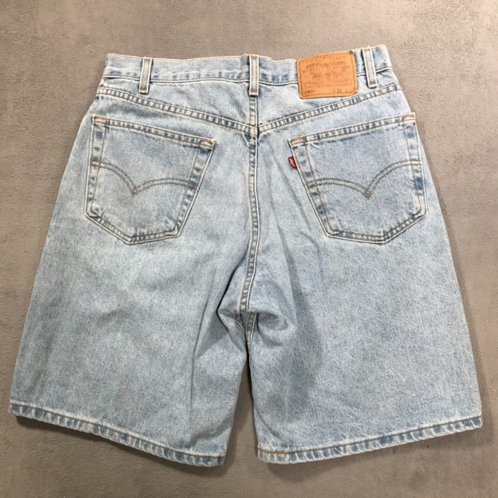 Vintage Levi's 550 Jean Shorts Jorts Men's 33 Fade Grunge 90s Y2K Relaxed Fit